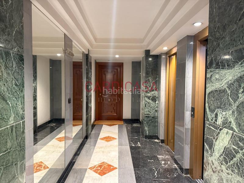 Foto 26aabfb8-da09-4c56-84f3-32ebb342c919. Alquiler piso en Plaza Independencia Vigo