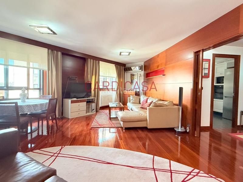 Foto 36fedf66-0339-480f-999a-85d0d1fed114. Alquiler piso en Plaza Independencia Vigo