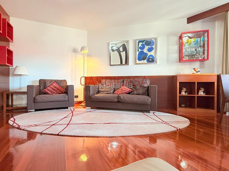 Foto 4b3db5c6-f053-44ba-8b1b-2f0f9c8eb4c0. Alquiler piso en Plaza Independencia Vigo