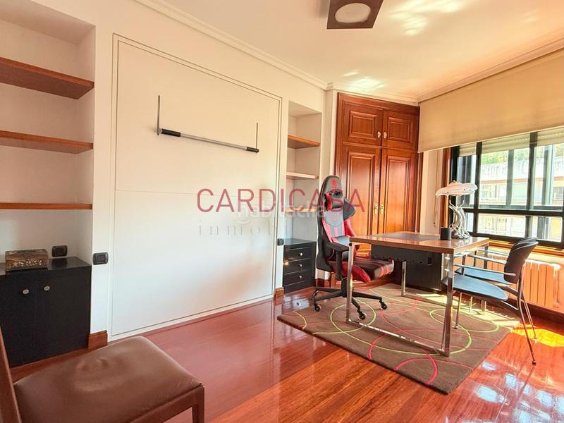 Foto 511b0c7b-bcec-43d0-bbbc-403c96641c7b. Alquiler piso en Plaza Independencia Vigo