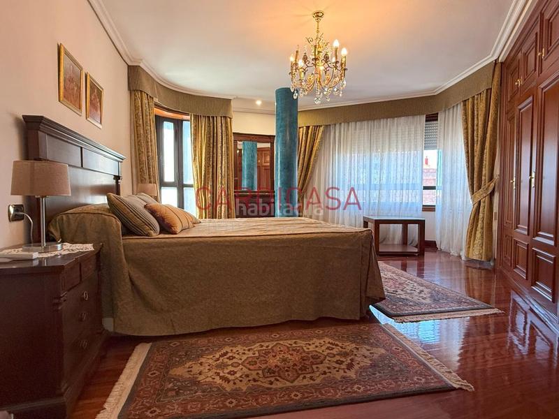 Foto afe4652a-e40e-4363-85da-0b114cbd3774. Alquiler piso en Plaza Independencia Vigo