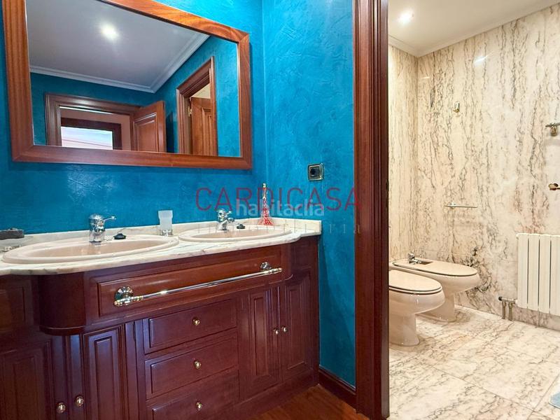 Foto b8d172fd-42f1-4a02-a483-0d9f8cc06dad. Alquiler piso en Plaza Independencia Vigo