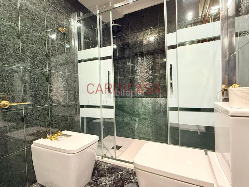 Foto f6bfd01d-39ed-4d0c-9fdc-efa12ad16358. Alquiler piso en Plaza Independencia Vigo