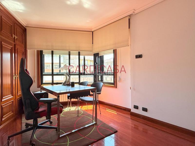 Foto fedac896-e8a0-4125-ba8d-7af9d196fec1. Alquiler piso en Plaza Independencia Vigo