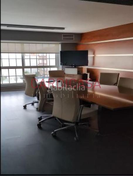 Foto 50091c9e-97fa-47a6-80ee-790ffbeb0ce3. Rent business premise in Casablanca - Calvario Vigo