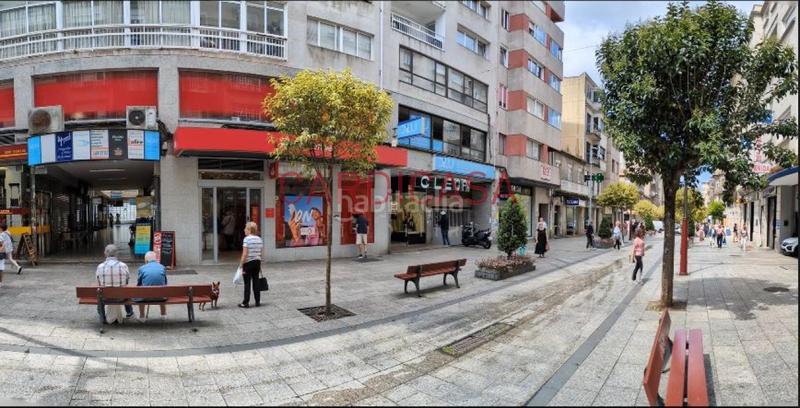 Foto 370135dc-bd1a-44d8-8c20-cfe4f5808fa7. Lloguer local comercial a Casablanca - Calvario Vigo