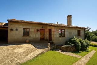 House in Mondariz