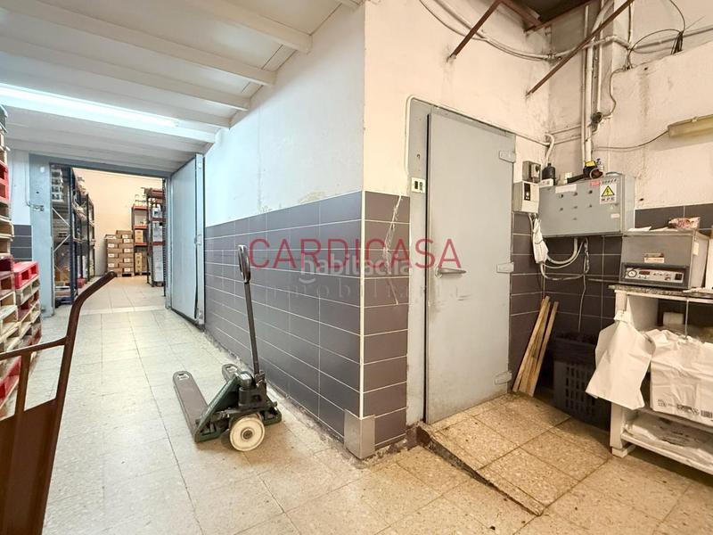 Foto b25bd88a-2aaa-469b-a9e4-5af9a7155e74. Geschäftsraum in Camelias - Pi y Margall Vigo