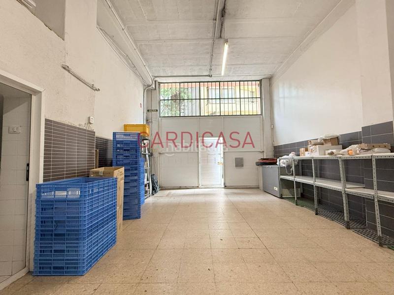 Foto 8ccd410e-329e-496e-a55d-74f2500d8c88. Local comercial en Camelias - Pi y Margall Vigo
