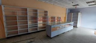 Locale commerciale in Martinez Garrido