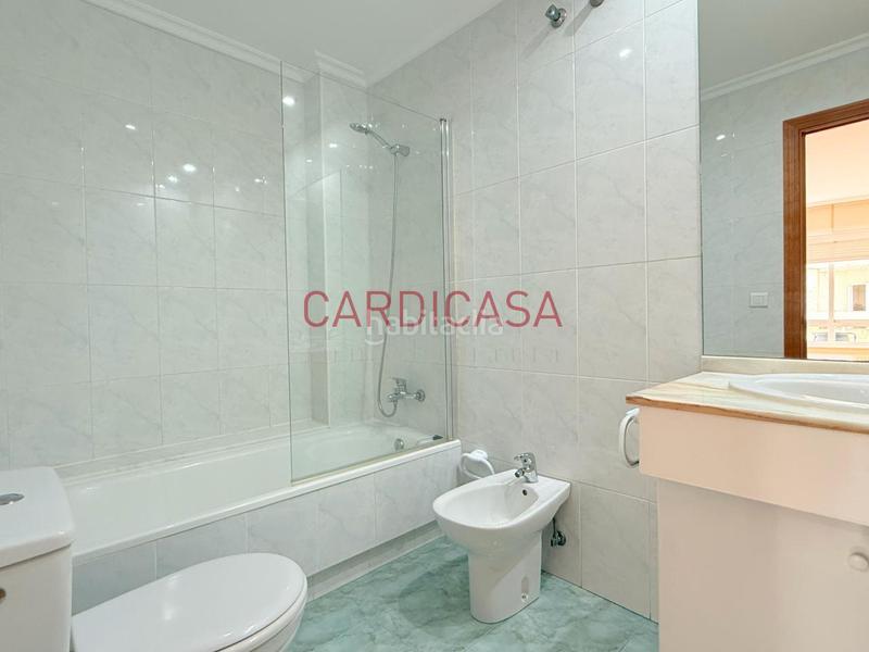 Foto b6d8b0e5-0f69-4db0-a957-30a68187795b. Miete etagenwohnung mit heizung parking in Navia Vigo