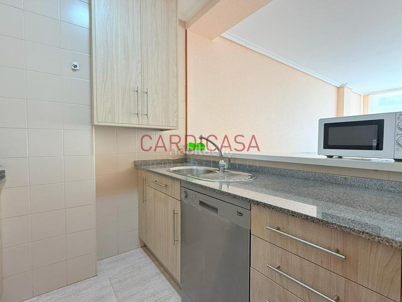 Foto e0806581-ca0f-49c8-b011-a43df8db8965. Rent flat with heating parking in Navia Vigo