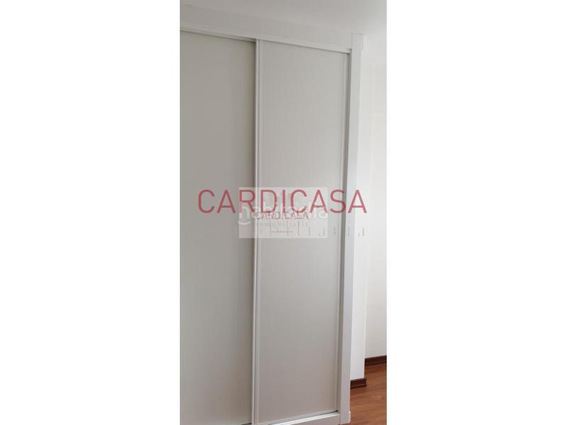Foto 1e86c854-9174-49b8-b6c4-f4e874416080. Rent flat with heating in Centro - Areal Vigo