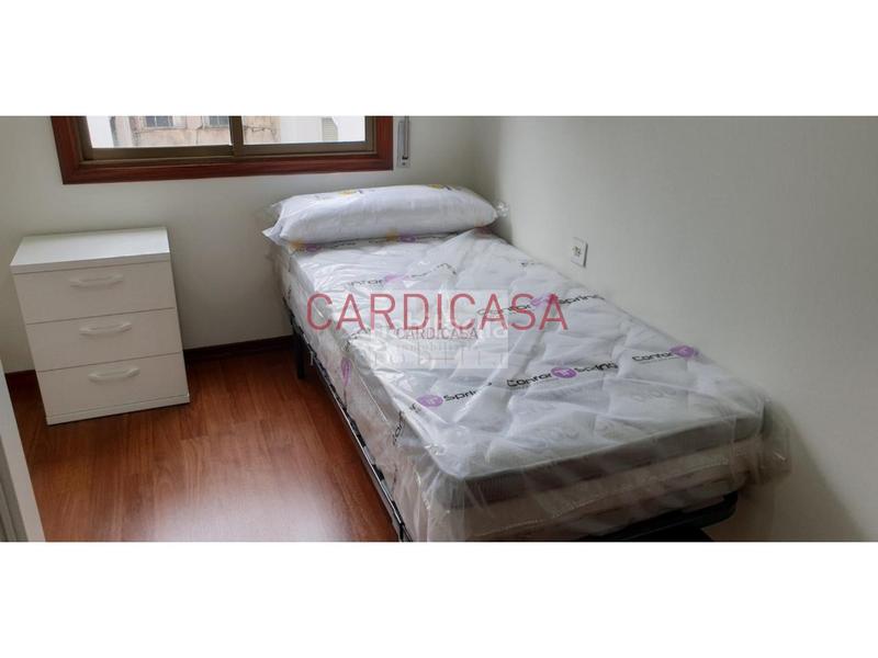 Foto 3a90b58e-aeb9-4002-a56a-5f998a3cacb3. Alquiler piso en Centro - Areal Vigo