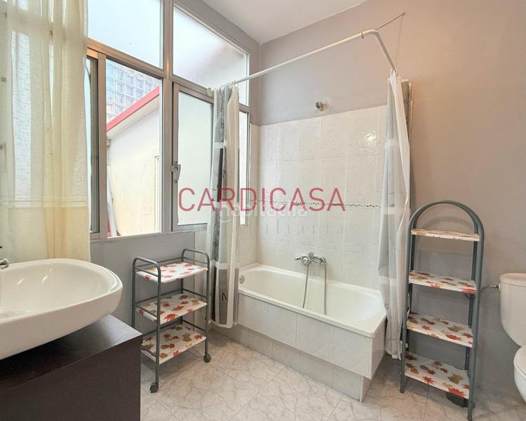 Foto 3023aa10-58a2-4c62-987c-5e653d79564a. Appartamento con riscaldamento in O Castro Vigo