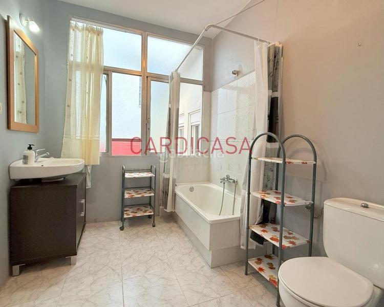 Foto 80ca352a-ff24-4d00-954b-f39ac79f2148. Appartamento con riscaldamento in O Castro Vigo