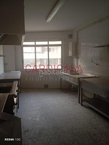 Foto 0de25822-c72f-4a14-904a-54553658b445. Rent business premise in Casco Vello Vigo