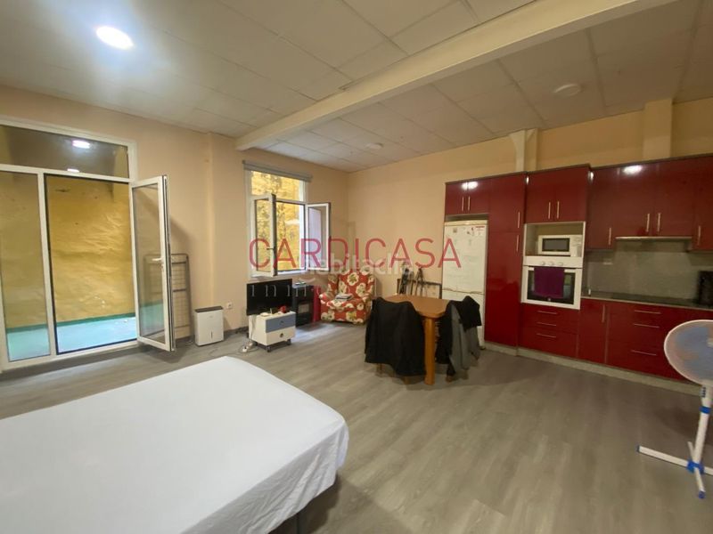 Foto 092bfe8b-3c8e-4e31-acc4-acf564be668d. Local comercial a O Castro Vigo