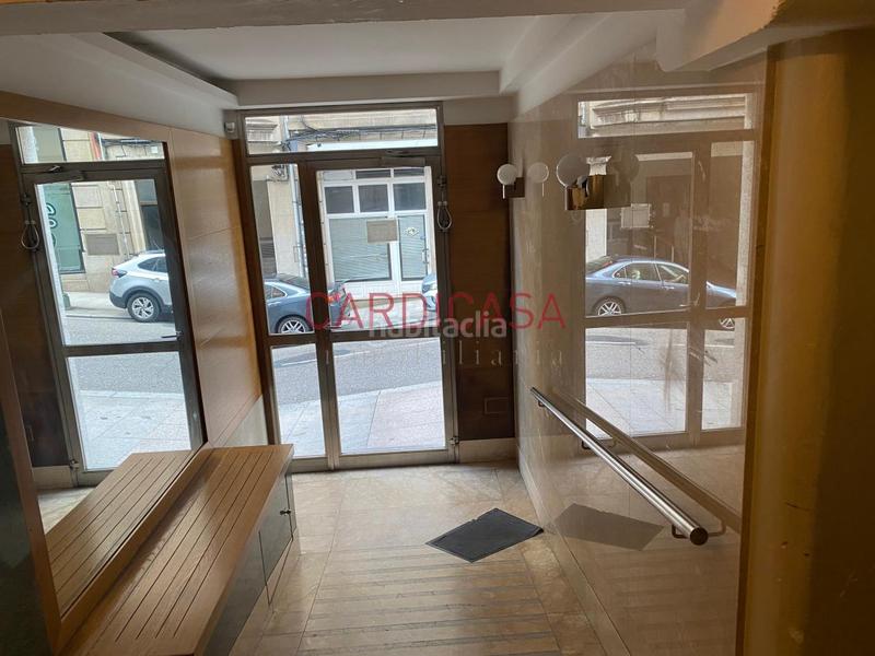 Foto 44ce482c-e29d-4f7a-8053-6f04fdf4231a. Local comercial en Plaza España - Corte Inglés Vigo