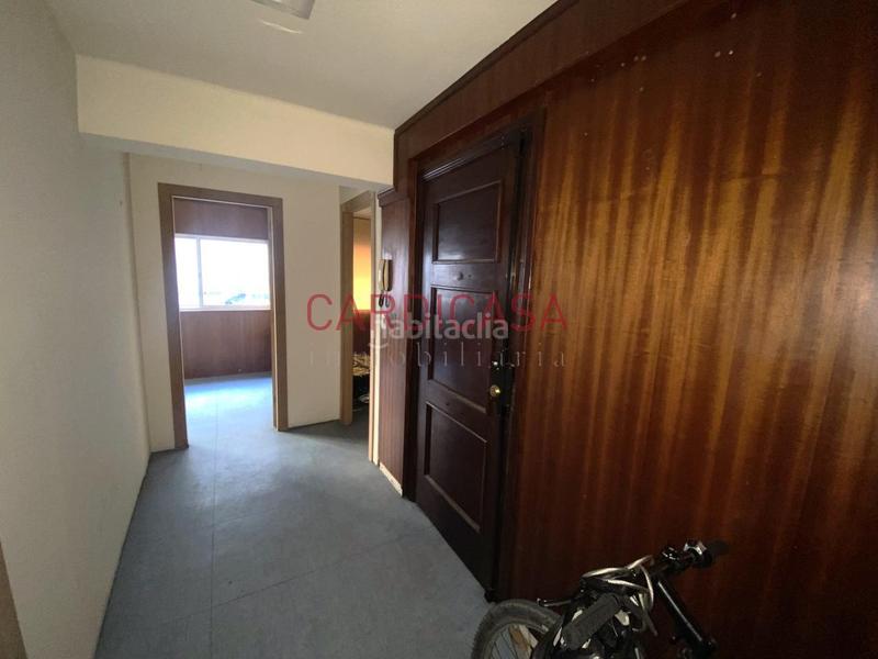 Foto 60eb6592-f703-465a-8bec-d1b471a3e89c. Local comercial en Plaza España - Corte Inglés Vigo