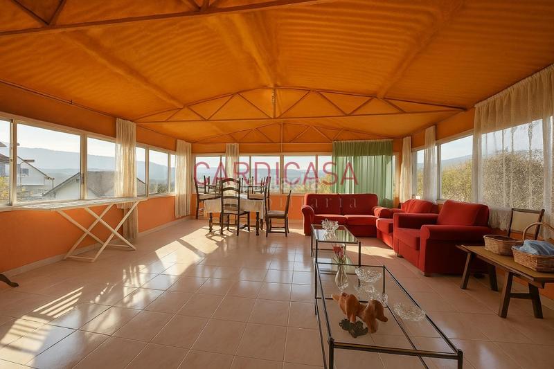 Foto 778b957f-43ae-4780-9e25-aa2b9f0ed6be. Casa amb calefacció aparcament piscina a Vilaboa