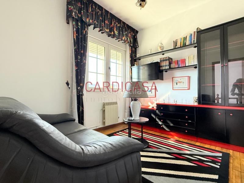 Foto a6cb3794-aec2-4237-b176-4b94d4cc8b57. Casa amb calefacció aparcament piscina a Vilaboa