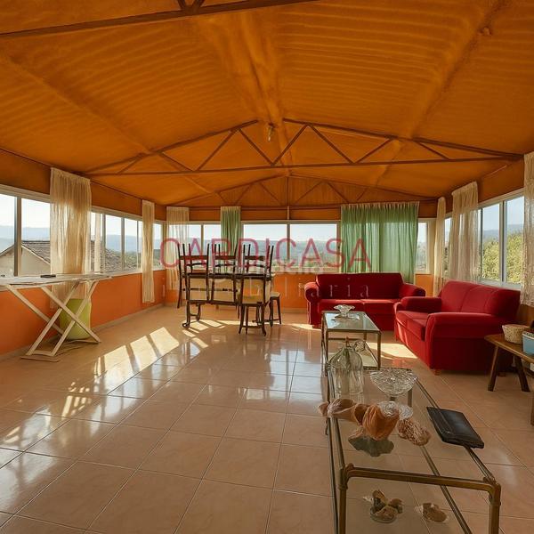 Foto c2d2b5c3-cd73-4dfc-a166-d5a957e95ce7. Casa amb calefacció aparcament piscina a Vilaboa