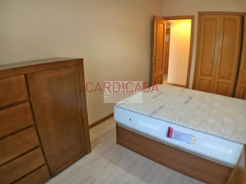 Foto 8a363d55-7376-4672-9b34-57a559ff4e58. Alquiler piso en Navia Vigo