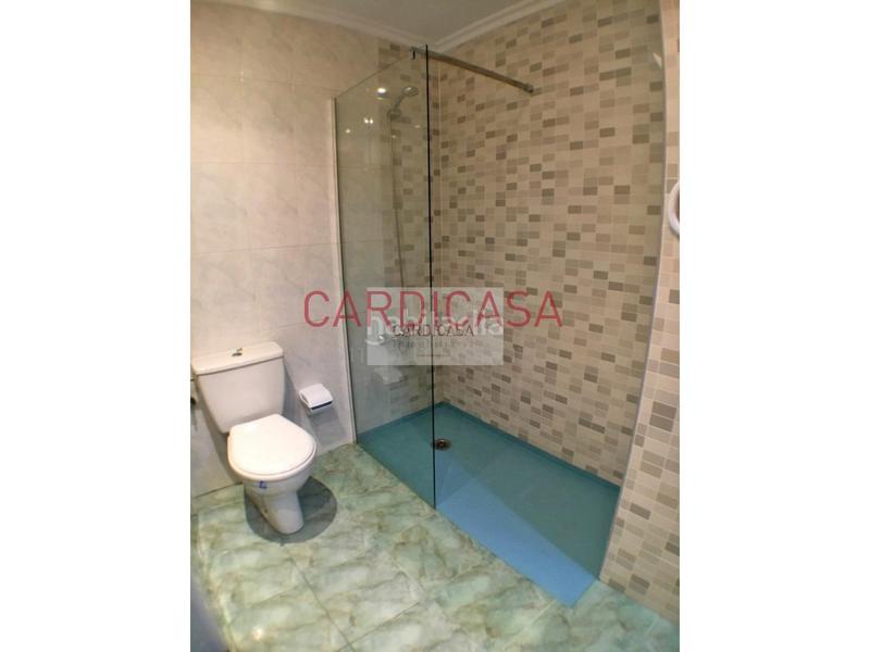 Foto fe17c269-dc1d-419d-a837-7775e16720a3. Alquiler piso en Navia Vigo