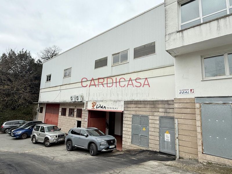 Foto 17e7301d-c850-4a75-948f-5d828ad701f0. Nave industrial en Redondela