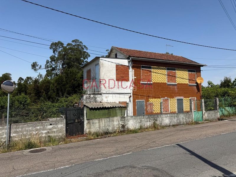 Foto b18dd8b7-00ee-420c-a28c-f938288cd59a. Casa a Sardoma - Castrelos Vigo