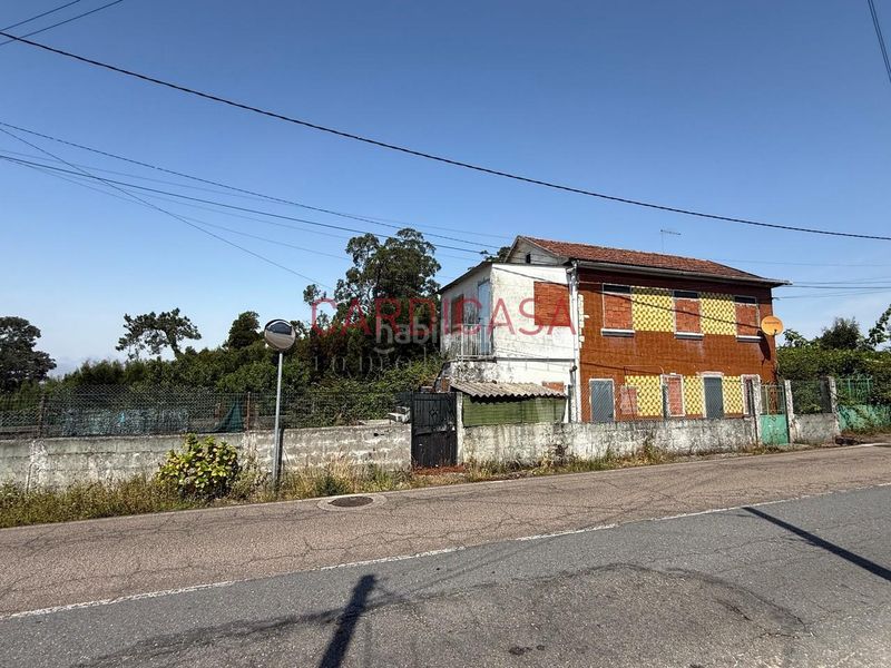 Foto bb29129e-a6c3-495b-99a3-1fb9d92a8ddb. Casa a Sardoma - Castrelos Vigo