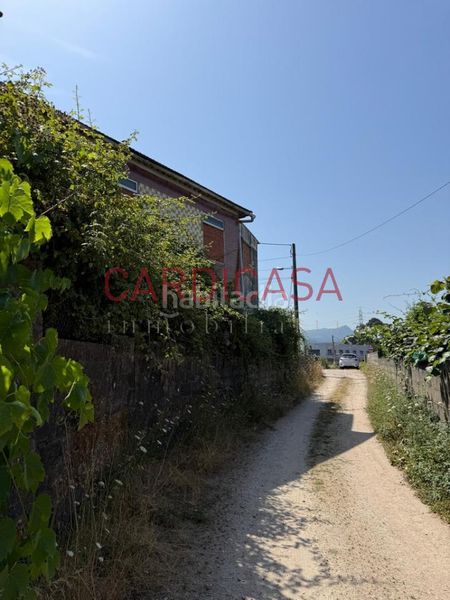 Foto c3f1caa5-1248-4a2b-b9d5-fb09b2f4a24c. Casa a Sardoma - Castrelos Vigo