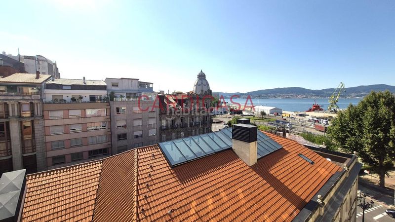 Foto 02a06b92-f5b2-4f8c-9d90-3a6bed7a09f4. Pis amb calefacció aparcament a Centro - Areal Vigo