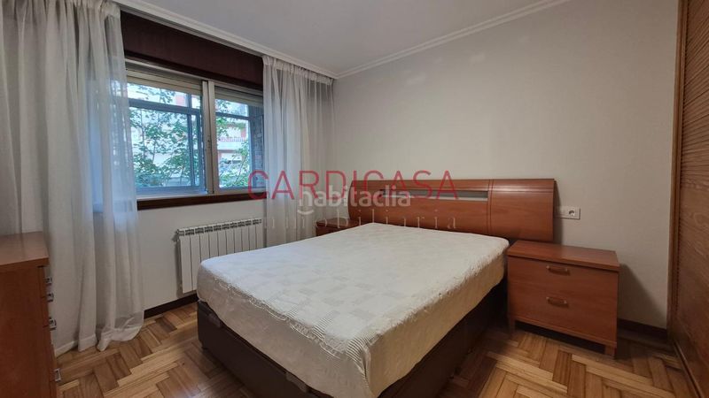 Foto f6a4aaf2-ad9b-4809-af40-df5221a57616. Rent flat with heating in Plaza Independencia Vigo