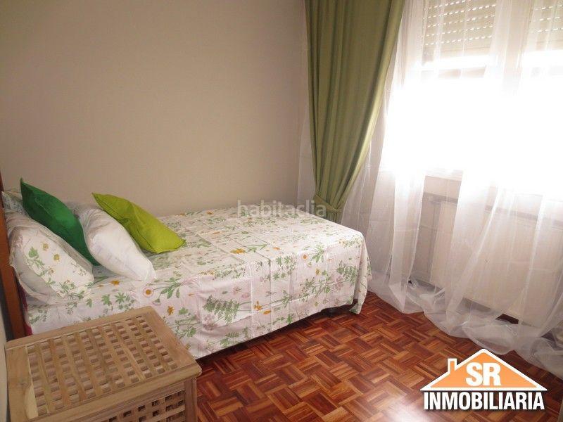 Foto ba7b3e4b-3e4f-4aca-acf3-09dd6378a3e1. Affitto appartamento con riscaldamento in Os Mallos Coruña (A)