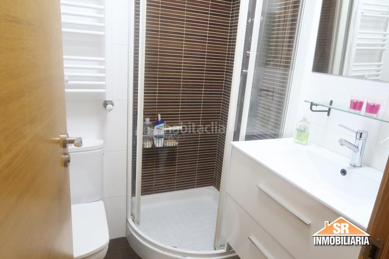 Foto 3c7c48f0-1365-43c4-9a43-dad350c75d78. Alquiler apartamento centrico en Monte Alto - Zalaeta - Atocha Coruña (A)