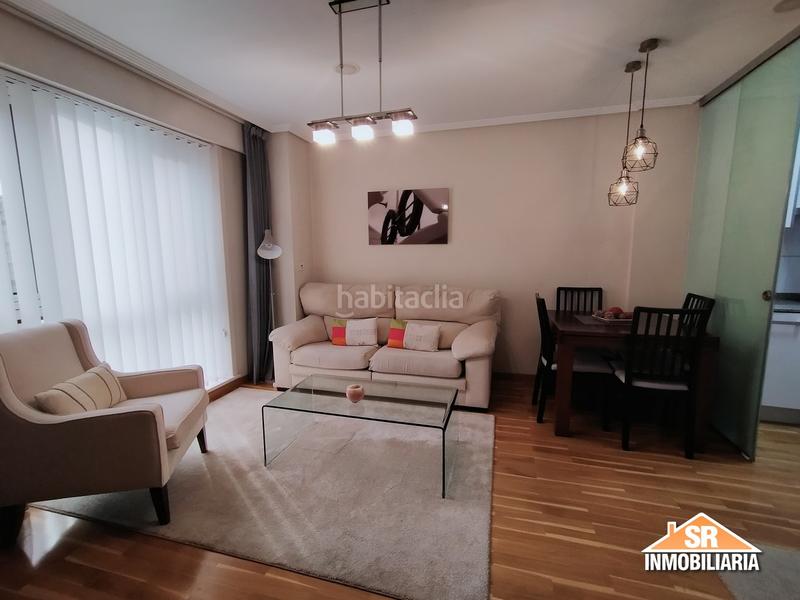 Foto 940f95ca-9c7a-4a4d-96b1-82c3a18c9c70. Alquiler apartamento centrico en Monte Alto - Zalaeta - Atocha Coruña (A)