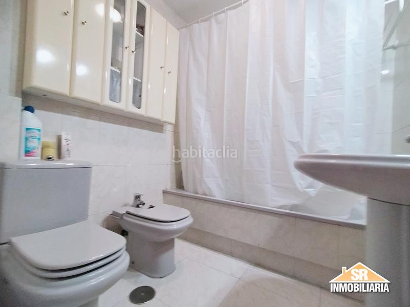 Foto 575e23c3-3c4e-4b32-87df-bd35956c3dd8. Miete etagenwohnung in Monte Alto - Zalaeta - Atocha Coruña (A)