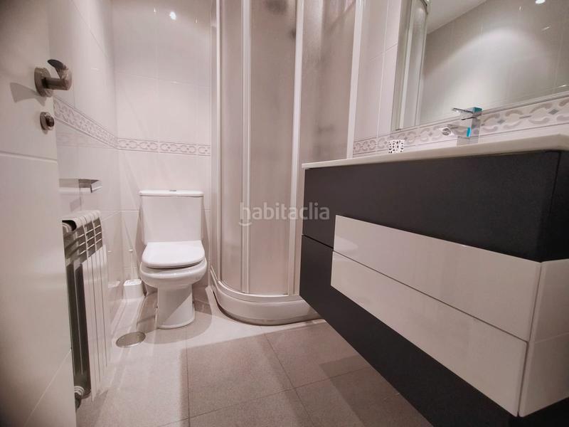 Foto 09a7a2a6-cf65-4811-85bc-c392d7161a92. Rent flat with heating parking in Riazor - Visma Coruña (A)