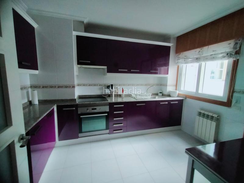 Foto 37546929-9273-4dd3-b688-b1346d465391. Rent flat with heating parking in Riazor - Visma Coruña (A)