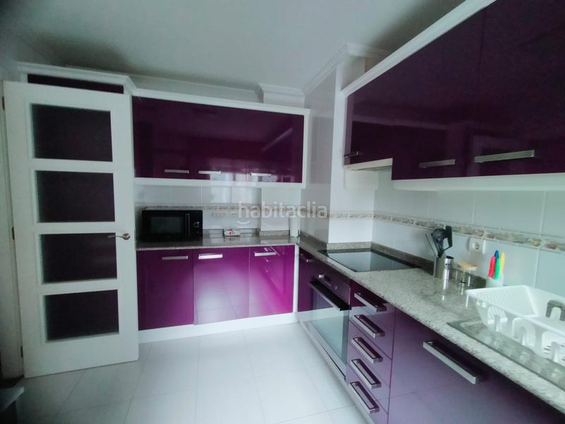 Foto 76071df2-dc5a-4b8c-a8cf-06803f12d4e0. Rent flat with heating parking in Riazor - Visma Coruña (A)