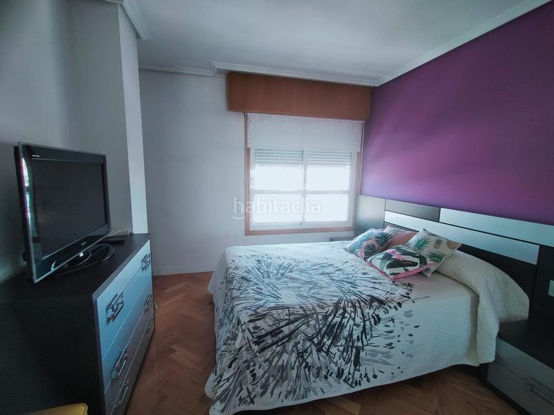 Foto 827e3050-b31d-4168-850d-8bd730455044. Rent flat with heating parking in Riazor - Visma Coruña (A)