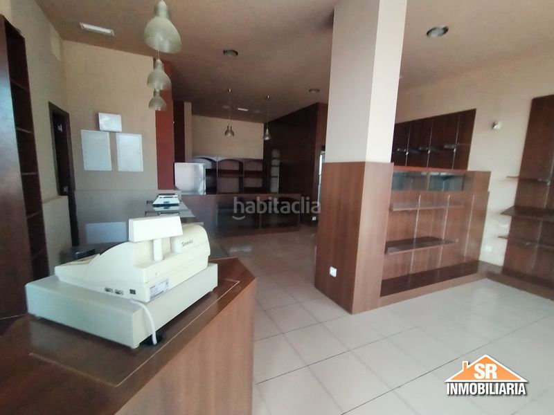 Foto ccd1ad74-fb2a-4c25-9330-2855e78ac0b1. Location local commercial dans Acea de Ama - O Burgo Culleredo