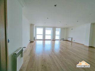 Location Appartement  Avenida de pedro barrié de la maza. Vistas al mar