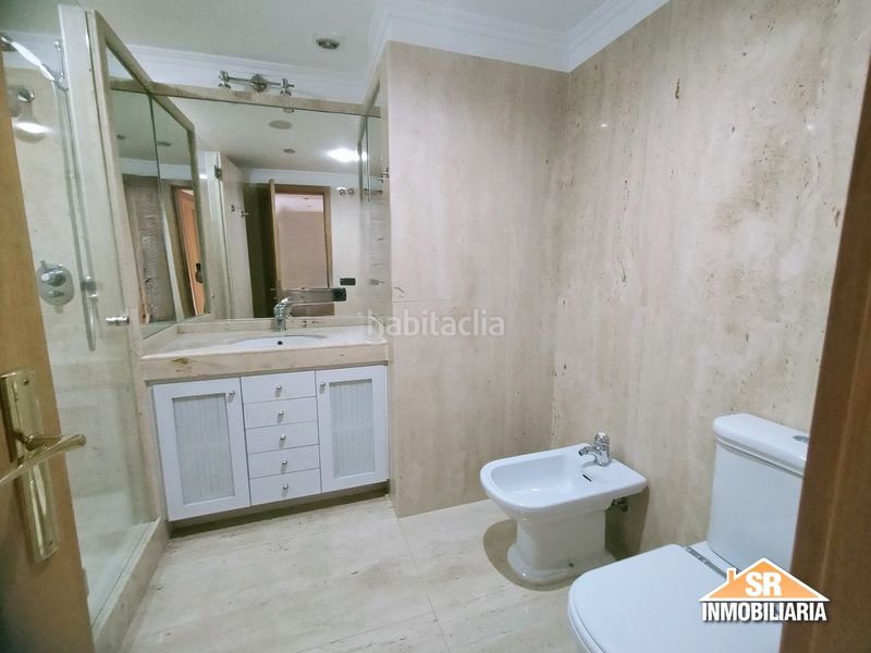 Foto 6a147b3e-c093-4327-9e93-49ea5f844993. Rent flat with heating in Monte Alto - Zalaeta - Atocha Coruña (A)