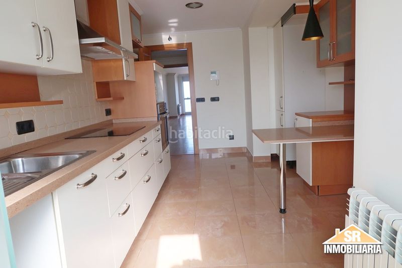 Foto a5d6823c-61a2-4b34-96b4-138f842b5943. Rent flat with heating in Monte Alto - Zalaeta - Atocha Coruña (A)
