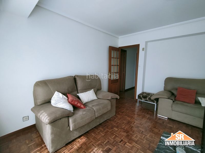 Foto dec7eeb5-b629-4094-80b4-ace10bc6c706. Rent flat with heating in Monte Alto - Zalaeta - Atocha Coruña (A)
