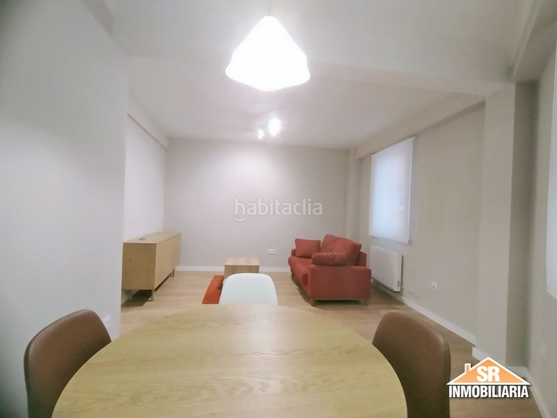 Foto 1c8b67bb-107a-4a64-9e3c-e7ecf8ec64cb. Rent flat with heating in Monte Alto - Zalaeta - Atocha Coruña (A)