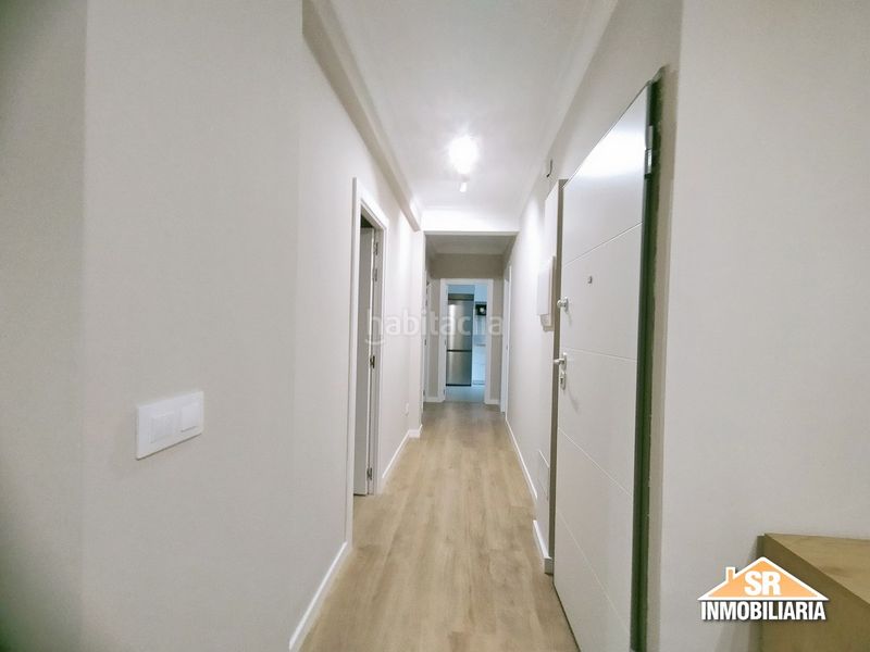 Foto 3994c4dd-916f-4f49-afcb-17a57bc92477. Rent flat with heating in Monte Alto - Zalaeta - Atocha Coruña (A)